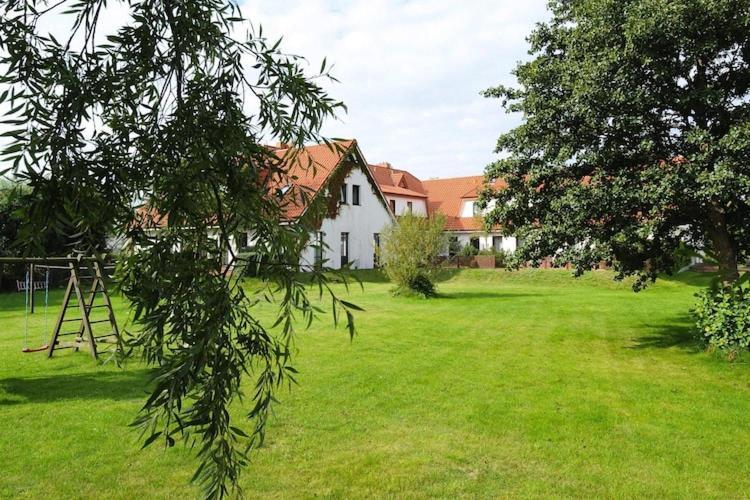 Apartments Post Hiddensee, Вите Екстериор снимка